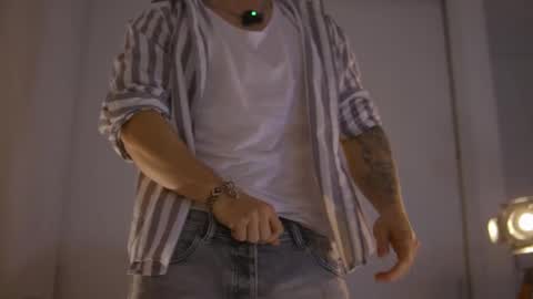 insta damn8   --------  online show from 18, 10, 2025