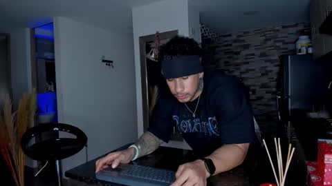 INSTAGRAM  DAMMIANMILLEROFICIAL online show from 22, 12, 2025