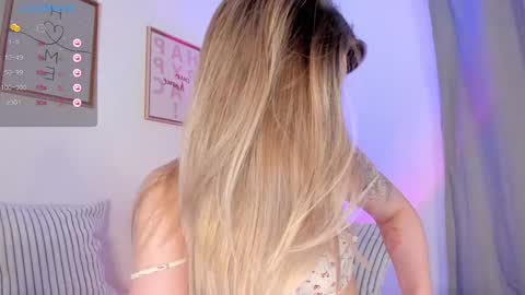 Snapshot of damn_cutie chatting on 27, 2, 2026 Tiana online show from 27, 2, 2026