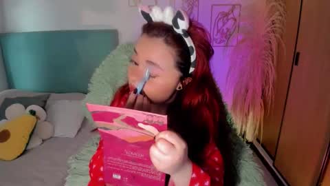 Snapshot of damn_that_booty chatting on 15, 9, 2025 Criss online show from 15, 9, 2025