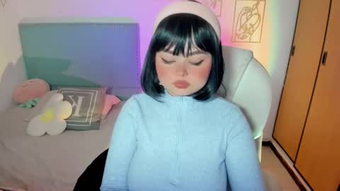 Snapshot of damn_that_booty chatting on 6, 11, 2025 Criss online show from 6, 11, 2025