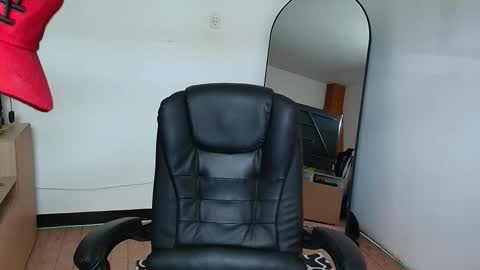 Snapshot of damon_333 chatting on 27, 11, 2025 Damon online show from 27, 11, 2025