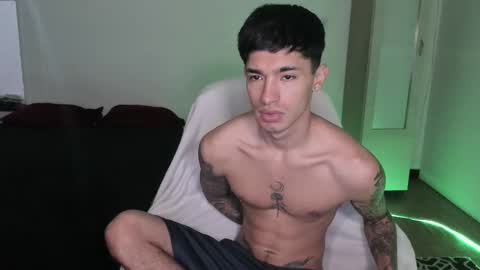 Snapshot of damon_333 chatting on 24, 2, 2026 Damon online show from 24, 2, 2026