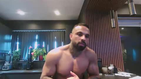 Snapshot of damon_d123 chatting on 8, 1, 2026 Damon212 online show from 8, 1, 2026