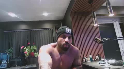 Snapshot of damon_d123 chatting on 14, 1, 2026 Damon212 online show from 14, 1, 2026