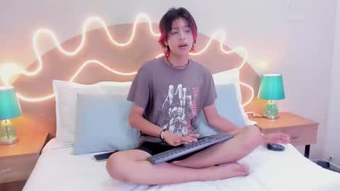 D A N online show from 1, 10, 2025