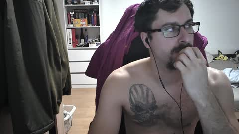 King Dan online show from 2, 2, 2025