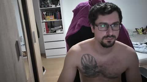 King Dan online show from 12, 2, 2025