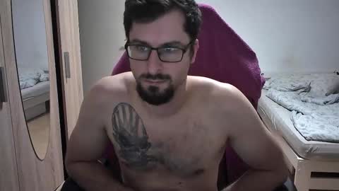 King Dan online show from 6, 10, 2025