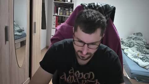 King Dan online show from 6, 11, 2025