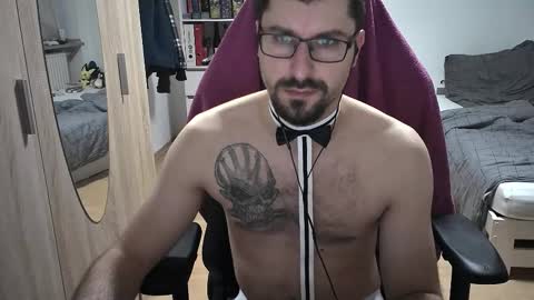 King Dan online show from 22, 11, 2025