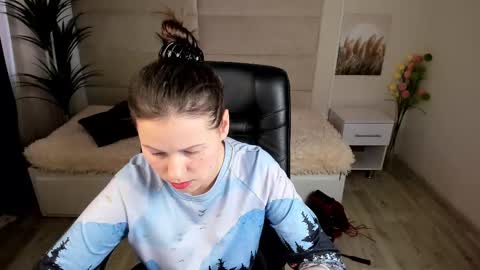 Dana Dom online show from 24, 2, 2025