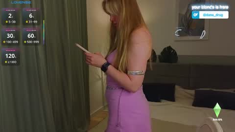 Snapshot of dana_love0 chatting on 24, 9, 2025 Dana online show from 24, 9, 2025