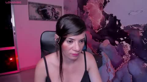 Danaa Rey online show from 29, 11, 2025