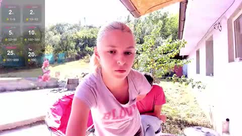 Snapshot of danamily chatting on 14, 9, 2025 Denisa personalized vinyl photo wallpaper 95-cm length 239-cm height with danamilys autograph or photo on request personaliz online show from 14, 9, 2025