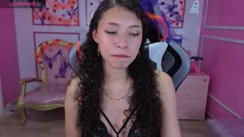 Snapshot of danatella_a chatting on 26, 10, 2025 Danatella online show from 26, 10, 2025