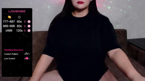 Snapshot of dandelionynyyy chatting on 18, 10, 2025 Edel online show from 18, 10, 2025