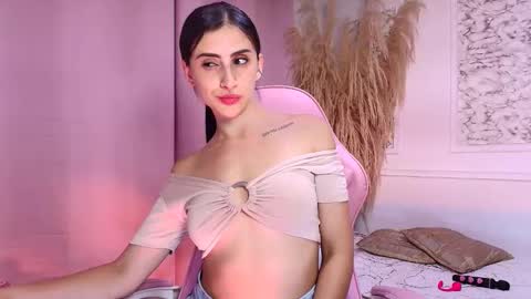 Danella Houston online show from 15, 4, 2026