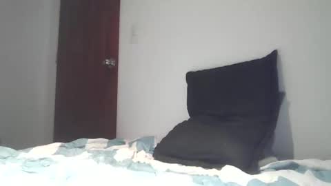 dani3l9905 online show from 5, 10, 2025