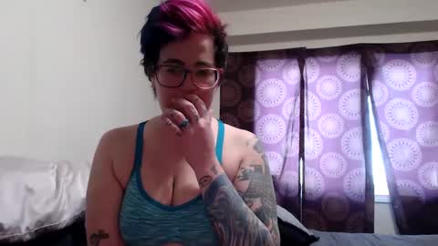 Snapshot of dani_alaska chatting on 1, 2, 2025 Dani online show from 1, 2, 2025