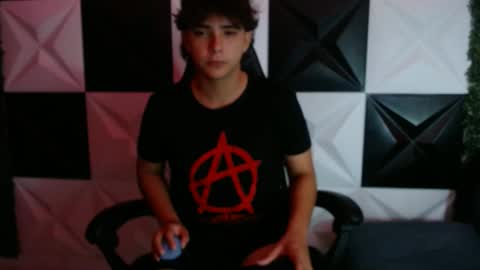 Snapshot of dani_cumboy chatting on 30, 1, 2025 dani_cumboy online show from 30, 1, 2025