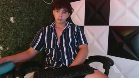 Snapshot of dani_cumboy chatting on 15, 2, 2025 dani_cumboy online show from 15, 2, 2025