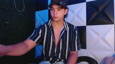 Snapshot of dani_cumboy chatting on 26, 2, 2025 dani_cumboy online show from 26, 2, 2025