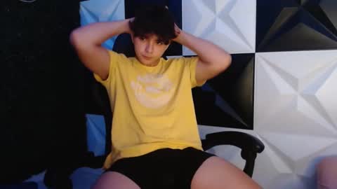 Snapshot of dani_cumboy chatting on 27, 2, 2025 dani_cumboy online show from 27, 2, 2025