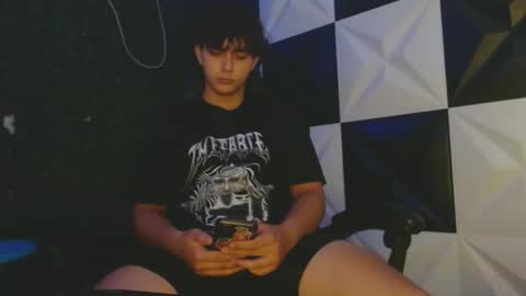 Snapshot of dani_cumboy chatting on 12, 3, 2025 dani_cumboy online show from 12, 3, 2025