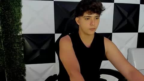 Snapshot of dani_cumboy chatting on 17, 9, 2025 dani_cumboy online show from 17, 9, 2025