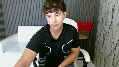 Snapshot of dani_cumboy chatting on 27, 9, 2025 dani_cumboy online show from 27, 9, 2025