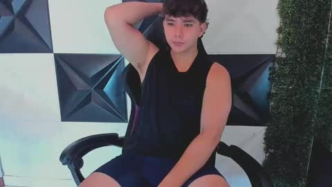 Snapshot of dani_cumboy chatting on 28, 9, 2025 dani_cumboy online show from 28, 9, 2025