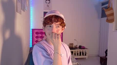 Snapshot of dani_dancer chatting on 18, 12, 2025 Dani Dancer online show from 18, 12, 2025