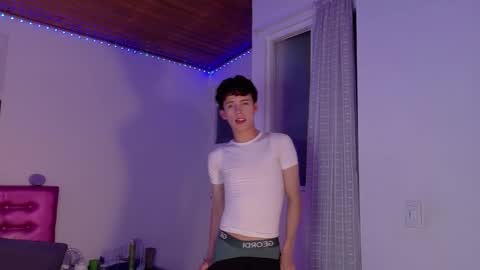 Dani Dancer online show from 5, 2, 2026