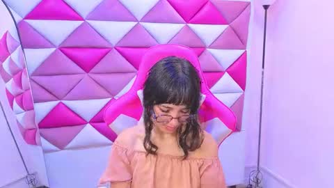 Snapshot of dani_dream chatting on 22, 11, 2025 dani_dream online show from 22, 11, 2025