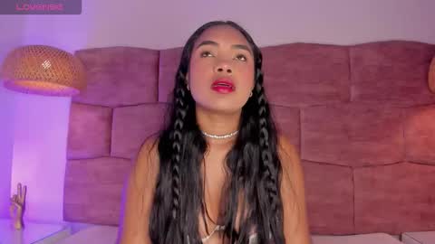 Snapshot of dani_velvet chatting on 9, 11, 2025 online show from 9, 11, 2025