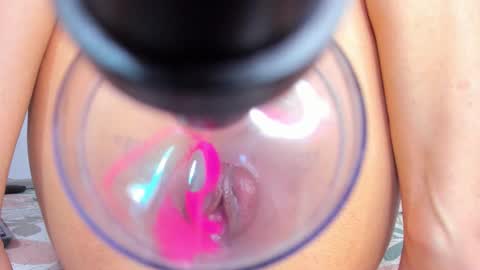 DANIA online show from 7, 3, 2026