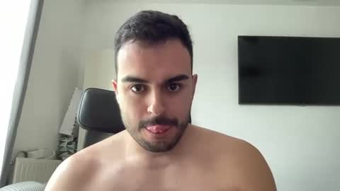 daniel_3827 online show from 15, 6, 2026