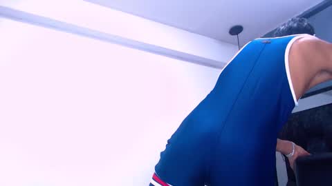 Daniel Delux  online show from 4, 11, 2025