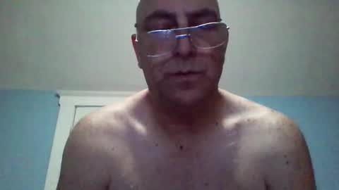 Snapshot of daniel_lbc chatting on 30, 10, 2025 Daniel online show from 30, 10, 2025