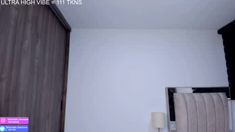 Snapshot of daniela_henaoo chatting on 28, 9, 2025 independent model online show from 28, 9, 2025