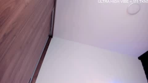 Snapshot of daniela_henaoo chatting on 16, 10, 2025 independent model online show from 16, 10, 2025