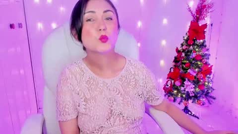 Snapshot of danielahot2 chatting on 24, 12, 2024 Daniela online show from 24, 12, 2024