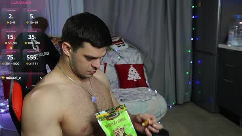 Daniel Kraig online show from 7, 1, 2025