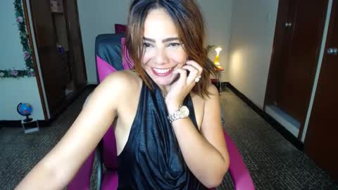 Snapshot of danielle_rose_ chatting on 9, 12, 2024 Angie online show from 9, 12, 2024