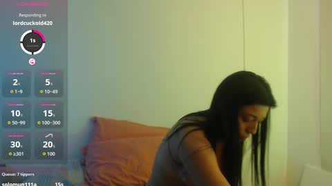 Snapshot of danielle_smithh chatting on 24, 9, 2025 Danielle Smith online show from 24, 9, 2025