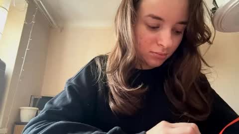 Snapshot of daniellevaulet chatting on 29, 10, 2025 Mia online show from 29, 10, 2025