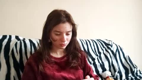 Snapshot of daniellevaulet chatting on 21, 12, 2025 Mia online show from 21, 12, 2025