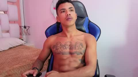 Snapshot of daniels6959 chatting on 16, 11, 2025 JUAN online show from 16, 11, 2025