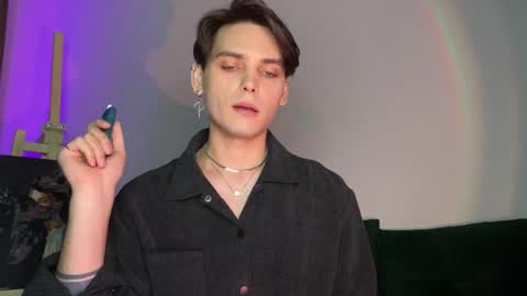 danieltuckerr online show from 9, 11, 2025